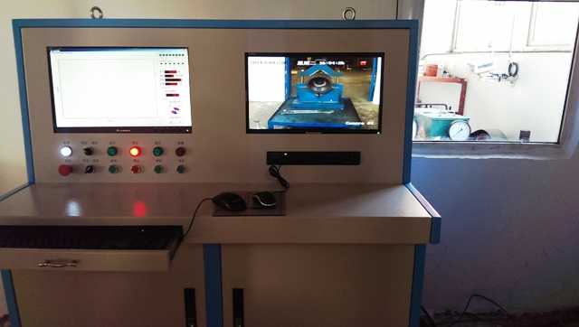 計算機(jī)控制防噴器頂驅(qū)閥高壓測試系統(tǒng)